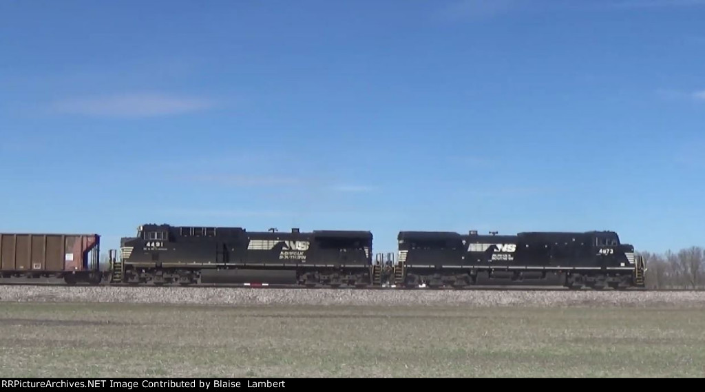 NS 431 on the Cloverleaf